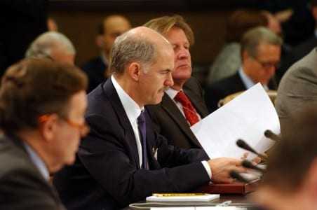 Papandreou-asylo-452x300