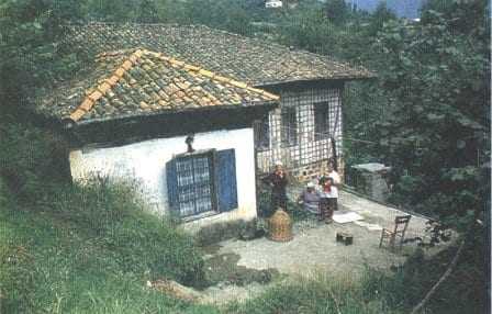 greek_village_surmena