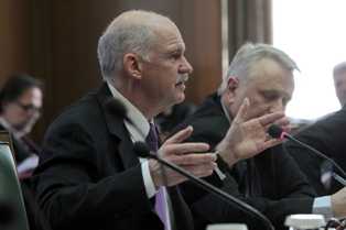 papandreou-30-3-2011